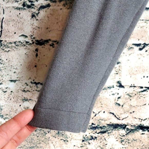 Posh Knit by Loius Dell'Olio | Gypsy Boho Prairiecore Gray Cardigan Sweater - Picture 5 of 9